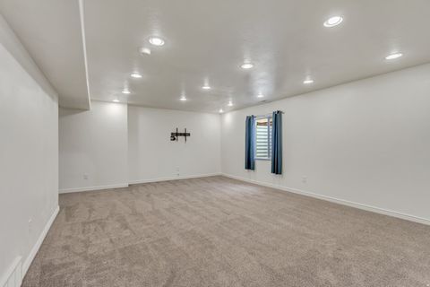 Tiny photo for 370 STONE HOLLOW DR, Santaquin, UT 84655 (MLS # 2139704)