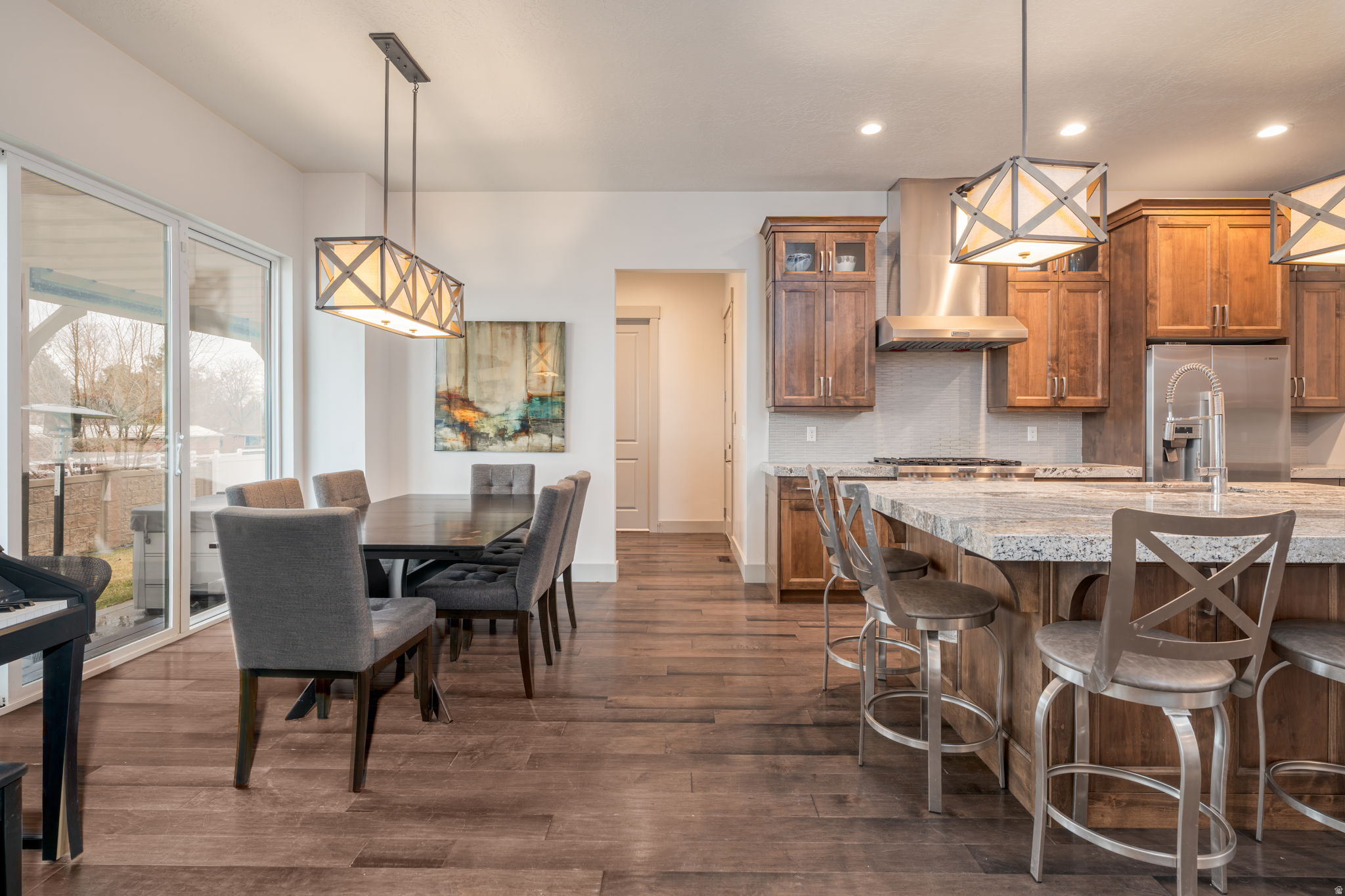 VILLAS@DIMPLE DELL - Residential