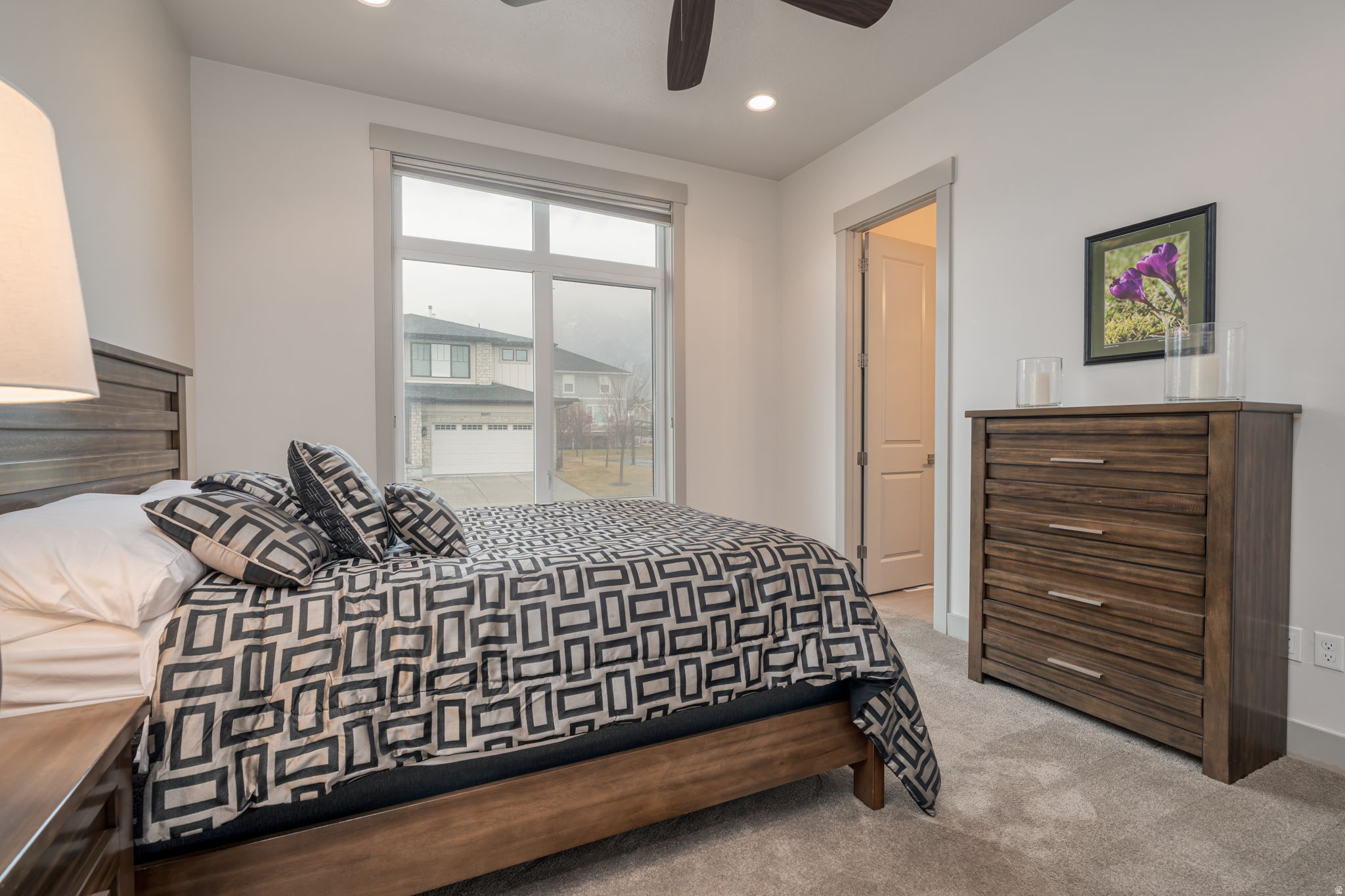 VILLAS@DIMPLE DELL - Residential