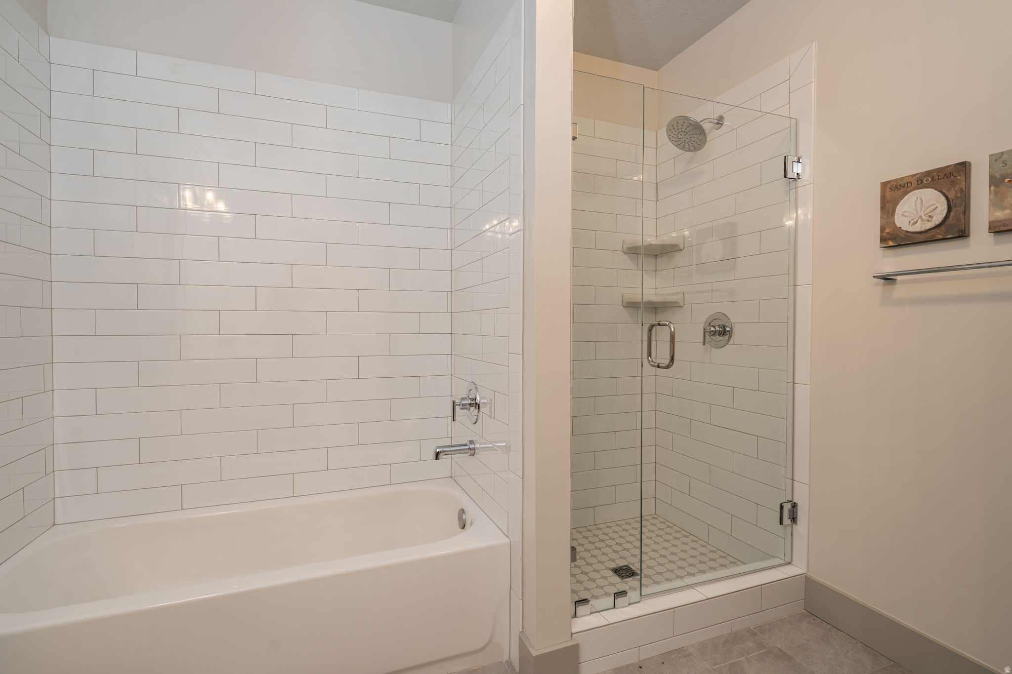 VILLAS@DIMPLE DELL - Residential