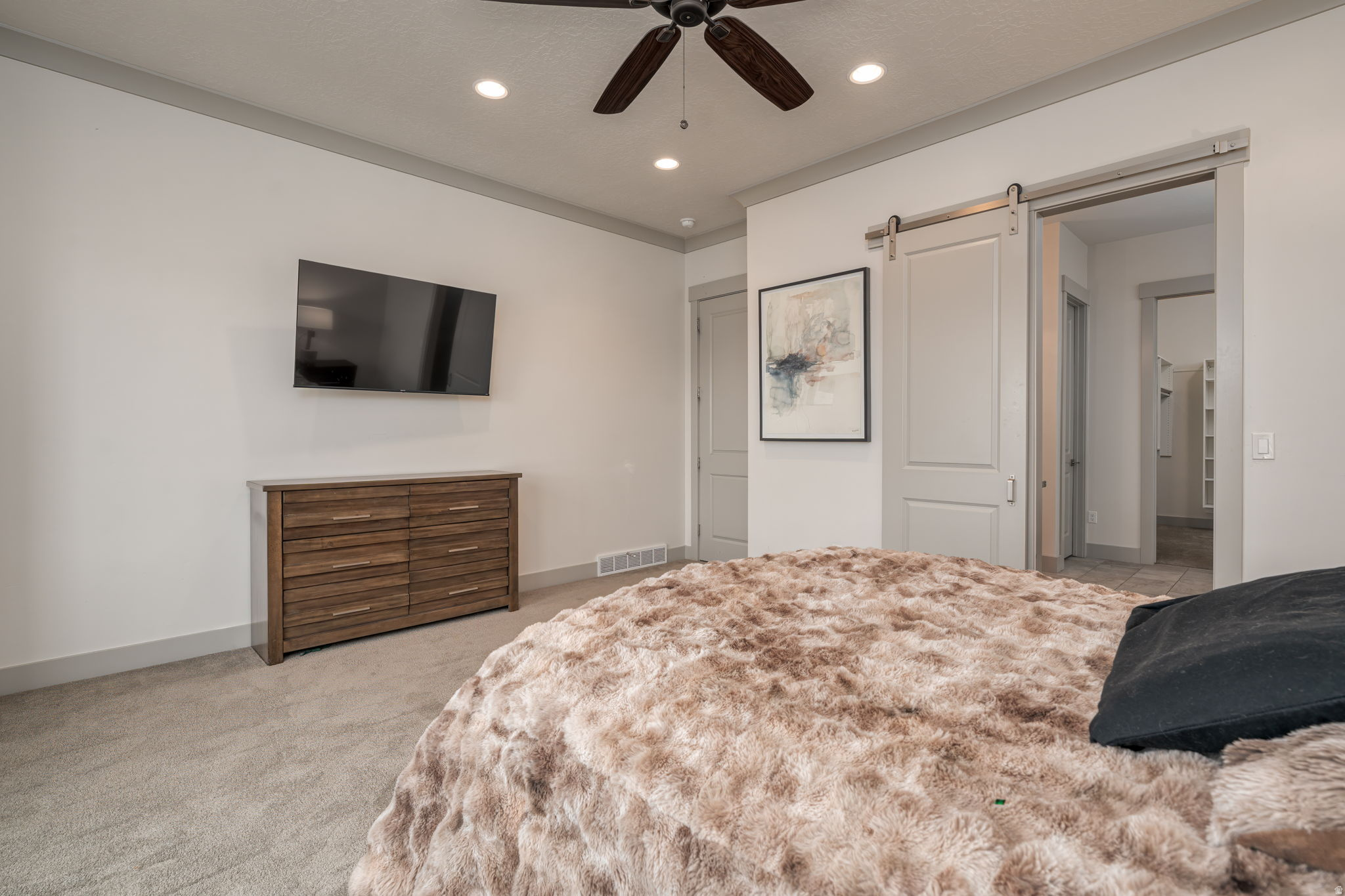 VILLAS@DIMPLE DELL - Residential