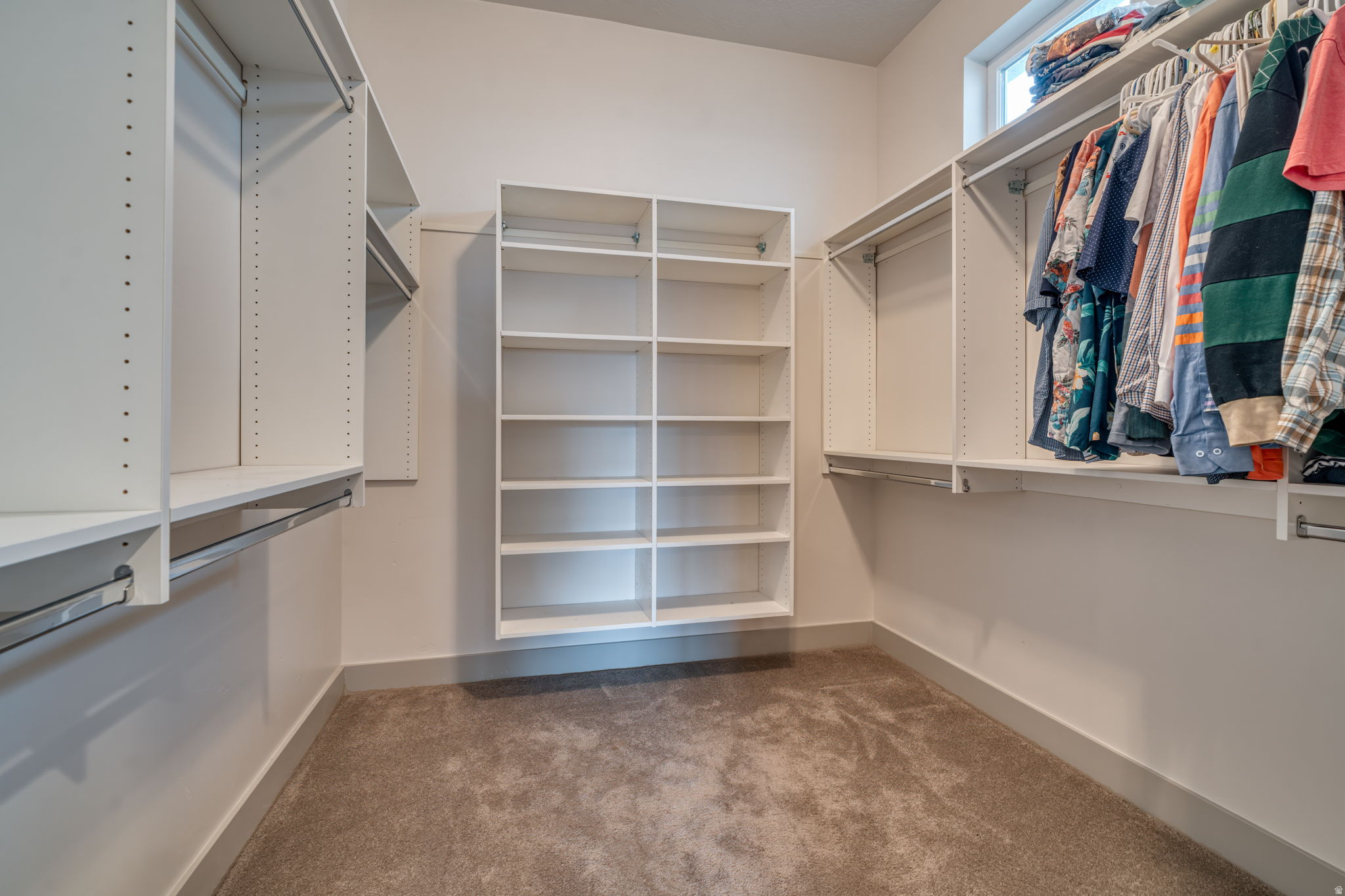 VILLAS@DIMPLE DELL - Residential