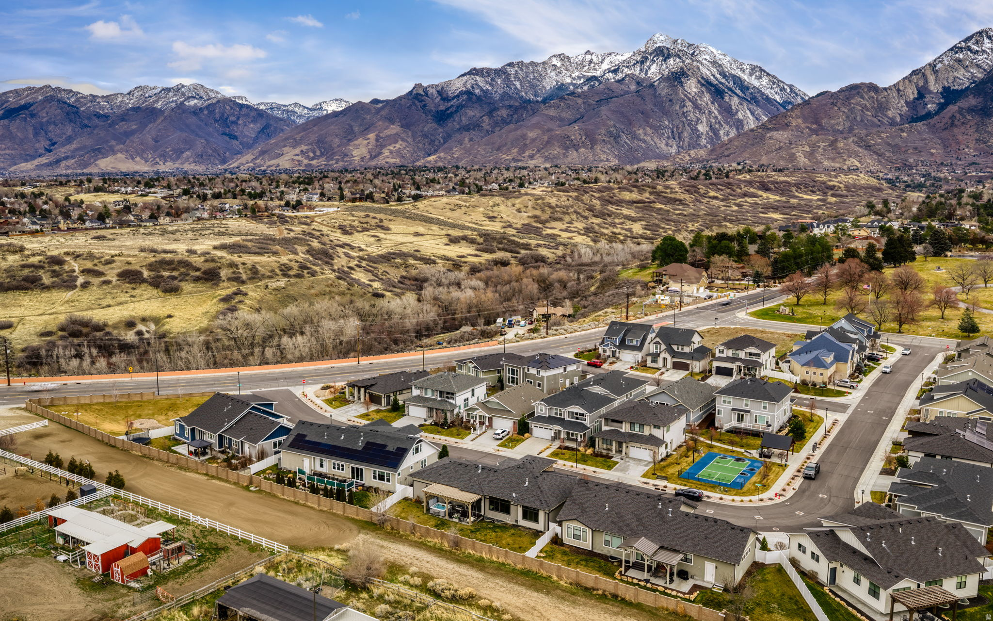 VILLAS@DIMPLE DELL - Residential