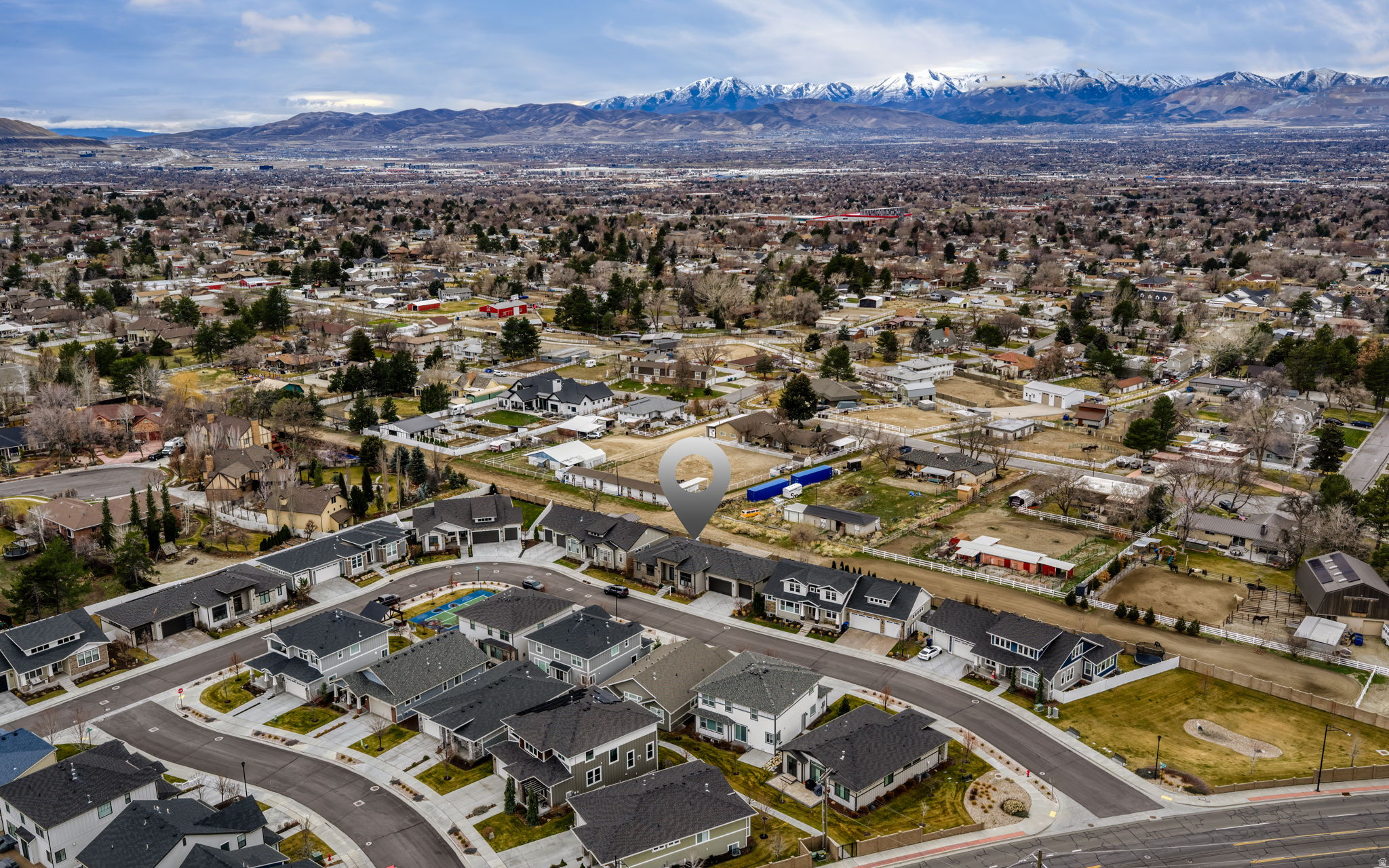 VILLAS@DIMPLE DELL - Residential