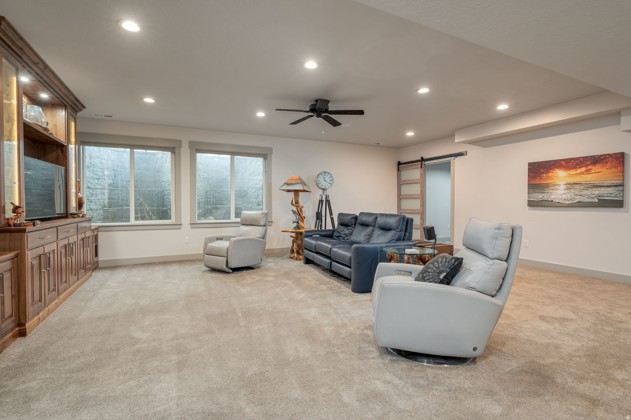 VILLAS@DIMPLE DELL - Residential