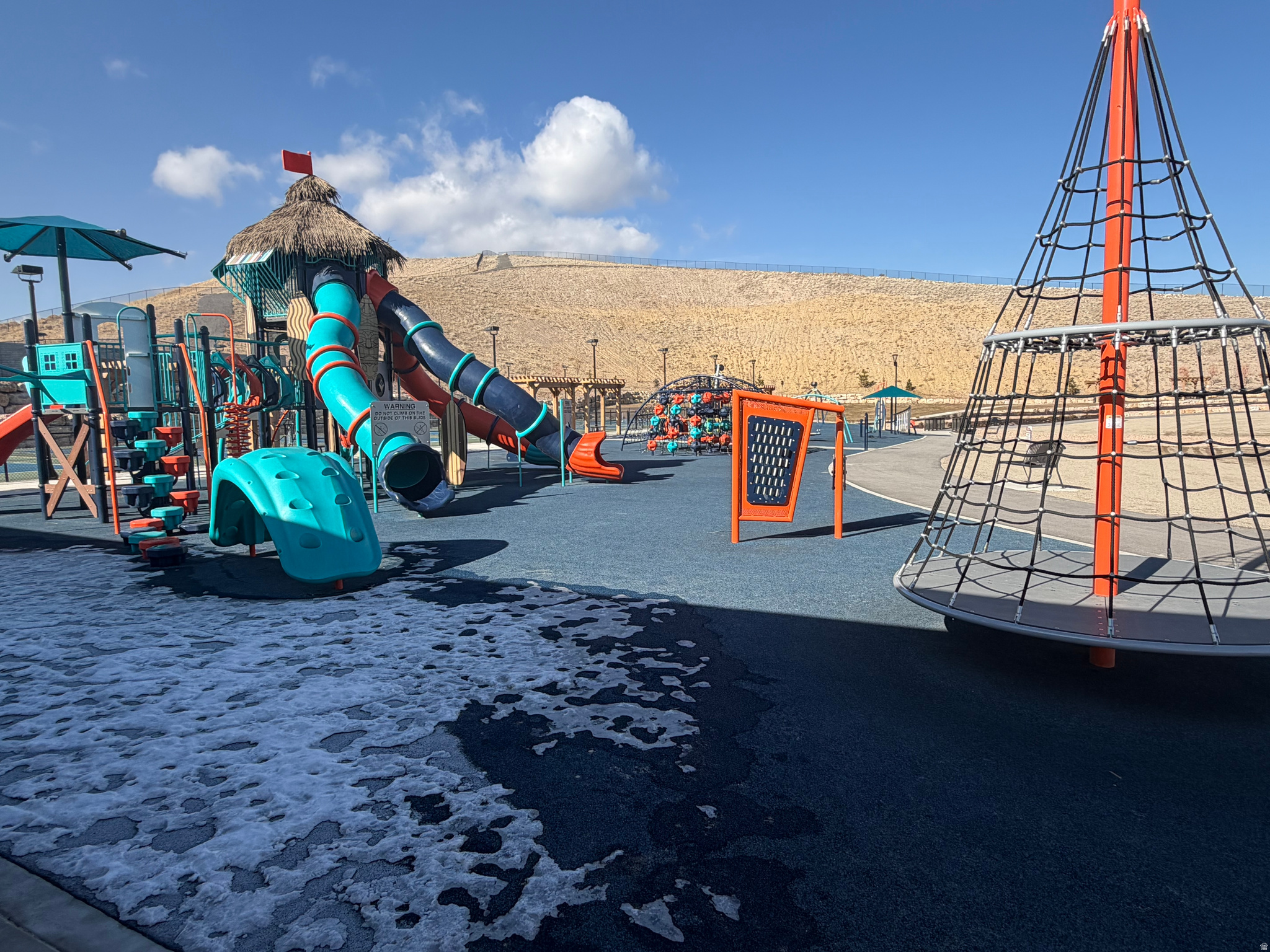 THE VALLEY AT WILDFLOWER - Residential Lease