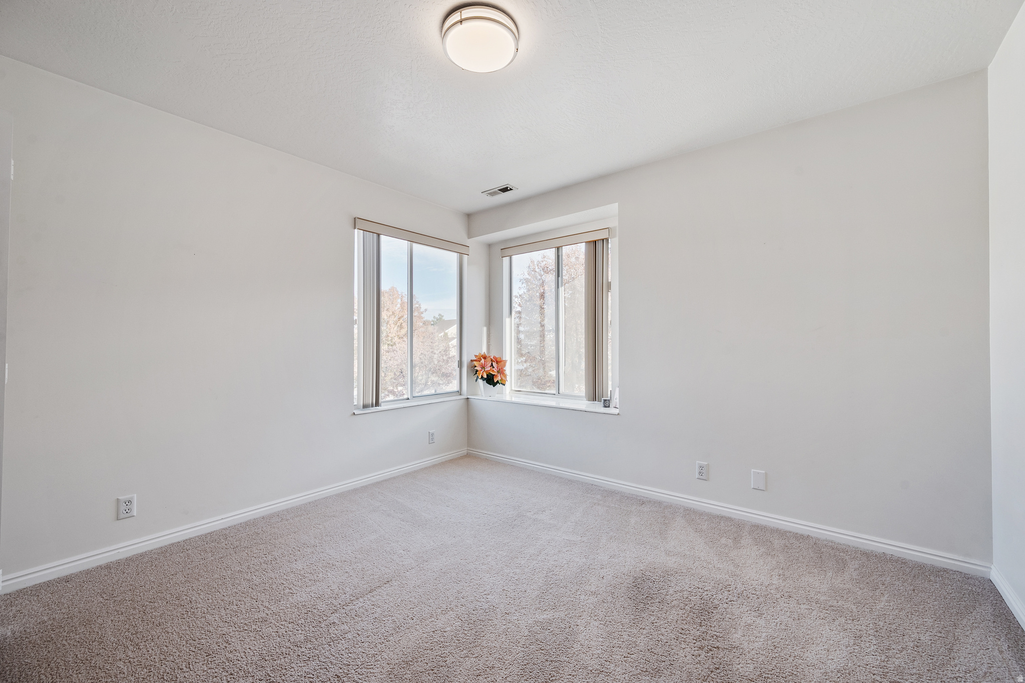 BLUFF AT HIDDEN VALLEY - Residential