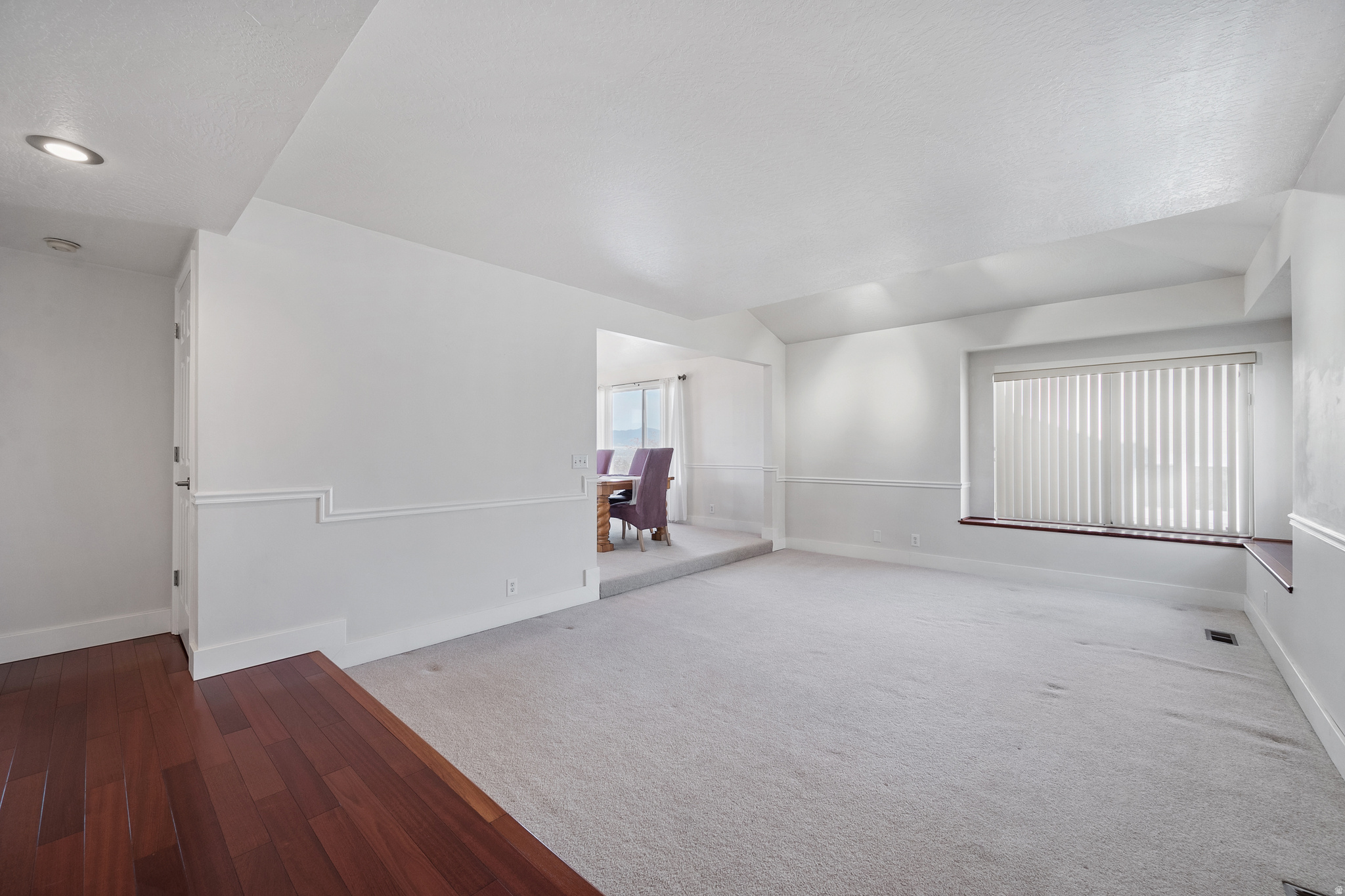 BLUFF AT HIDDEN VALLEY - Residential