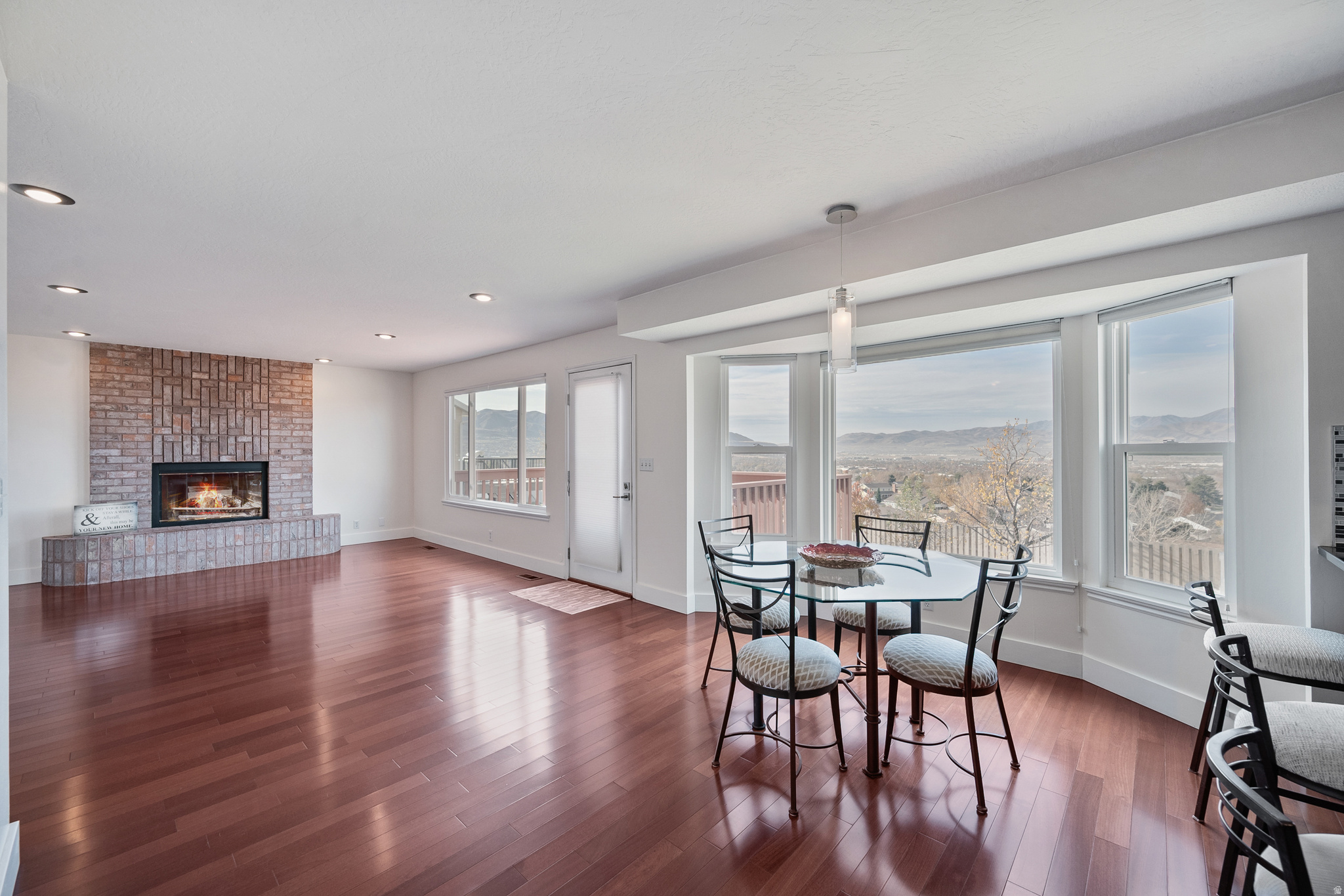 BLUFF AT HIDDEN VALLEY - Residential