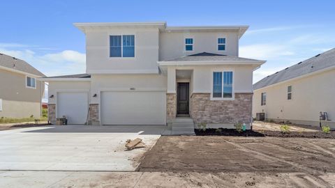 Photo of 4121 W 2025 S #43, Taylor, UT 84401 (MLS # 2139388)