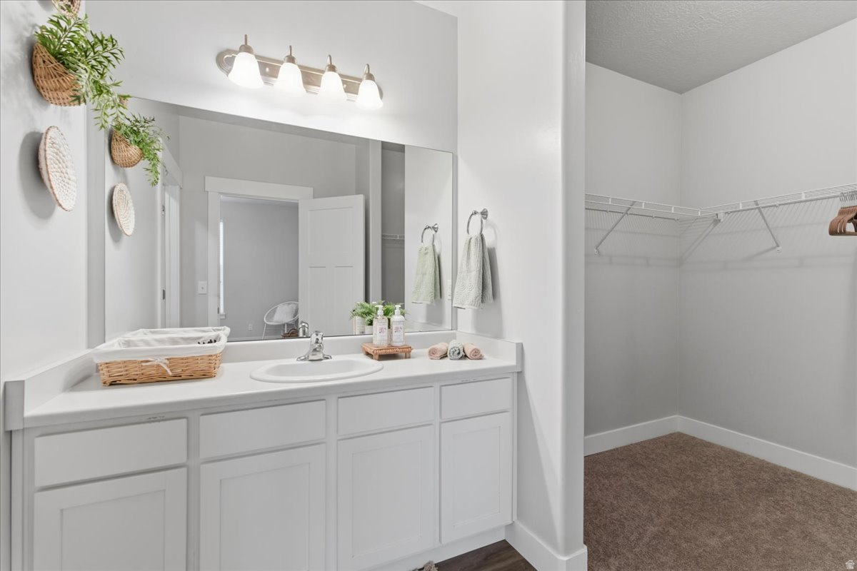 EAGLE VIEW - Residential