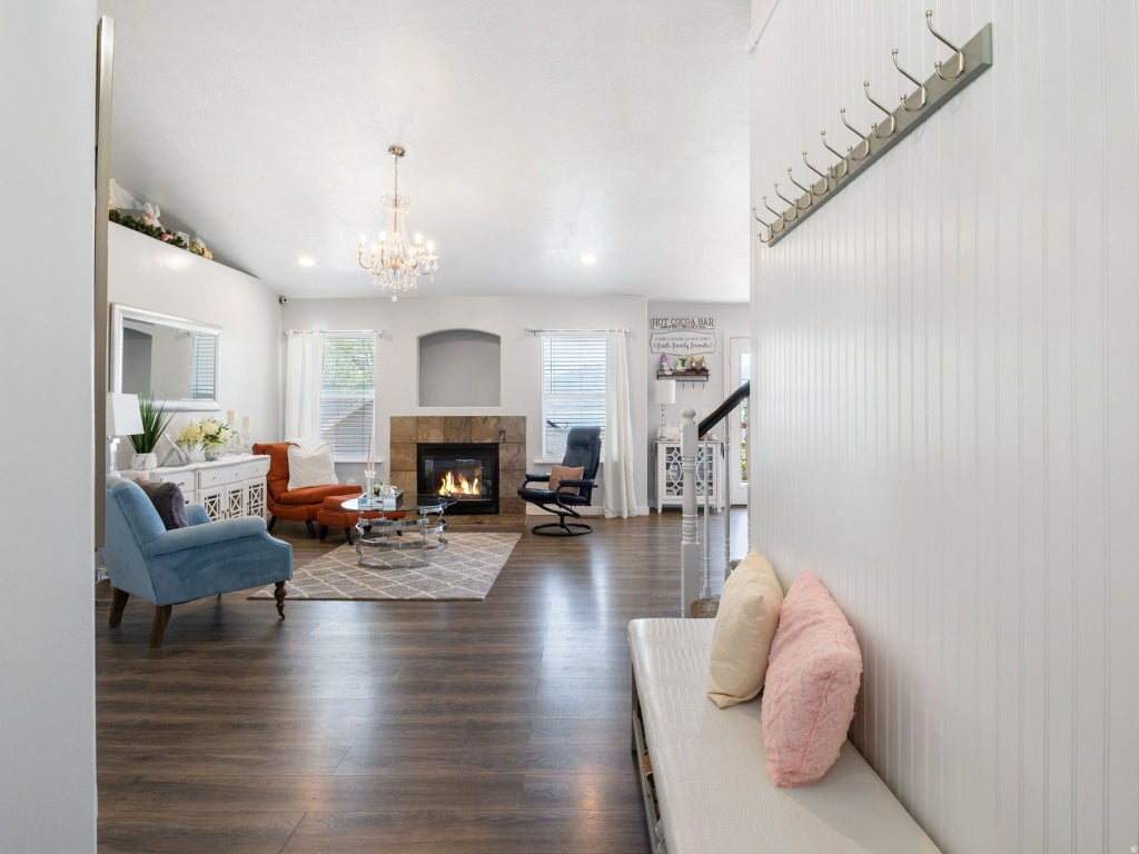 Photo of 2394 S PALOMINO DR, Saratoga Springs, UT 84045 (MLS # 2165291)