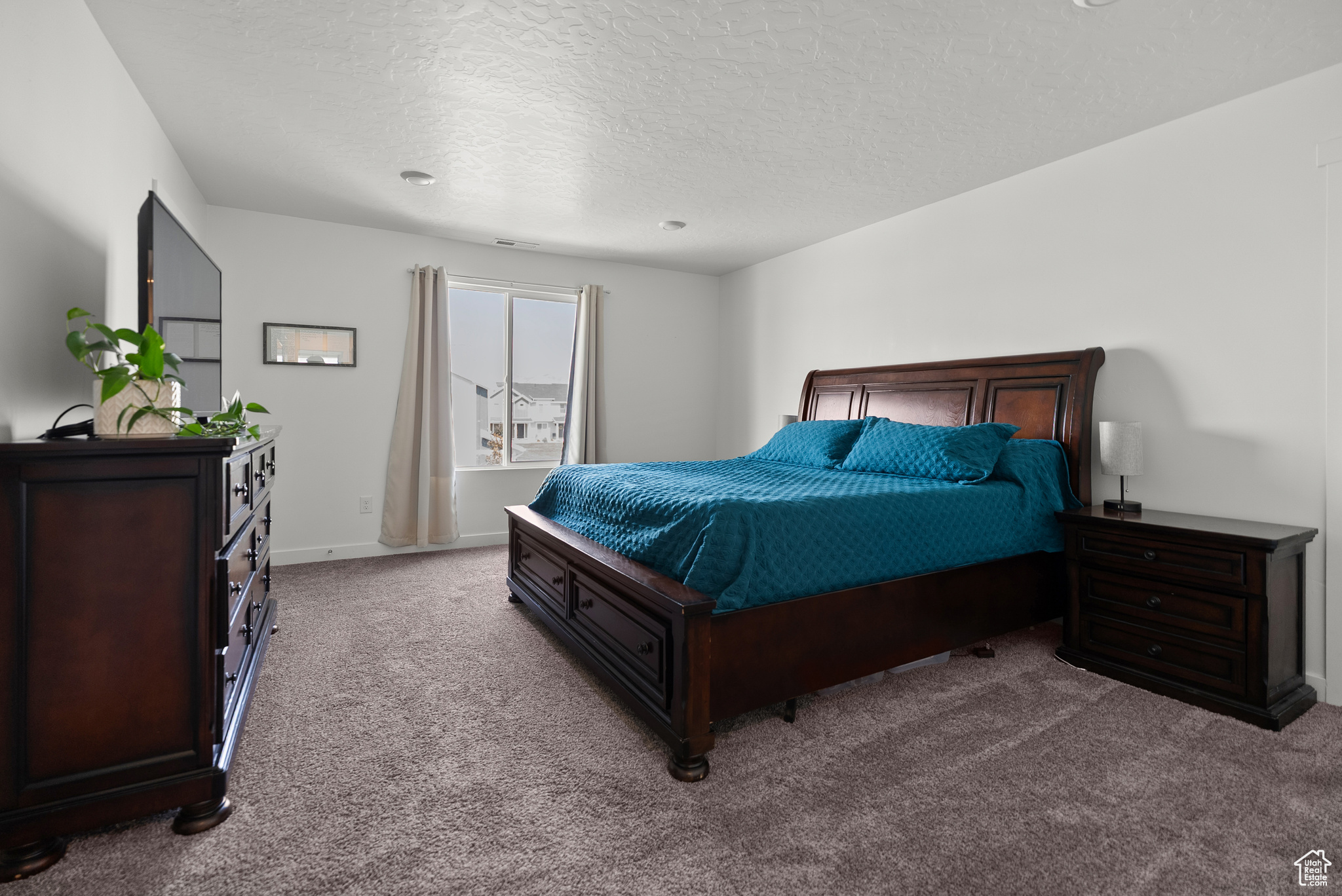 NORTHSHORE - Residential