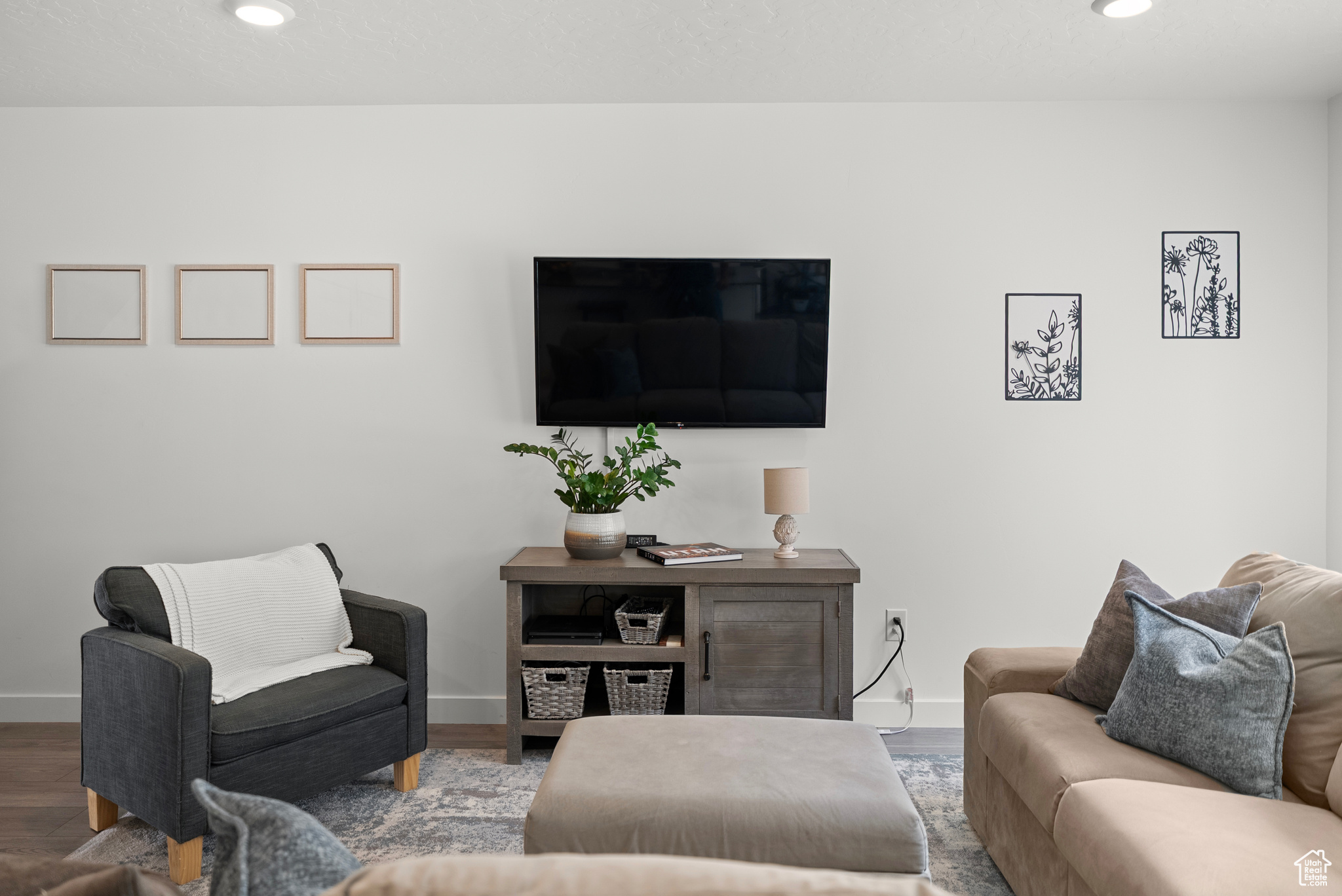 NORTHSHORE - Residential