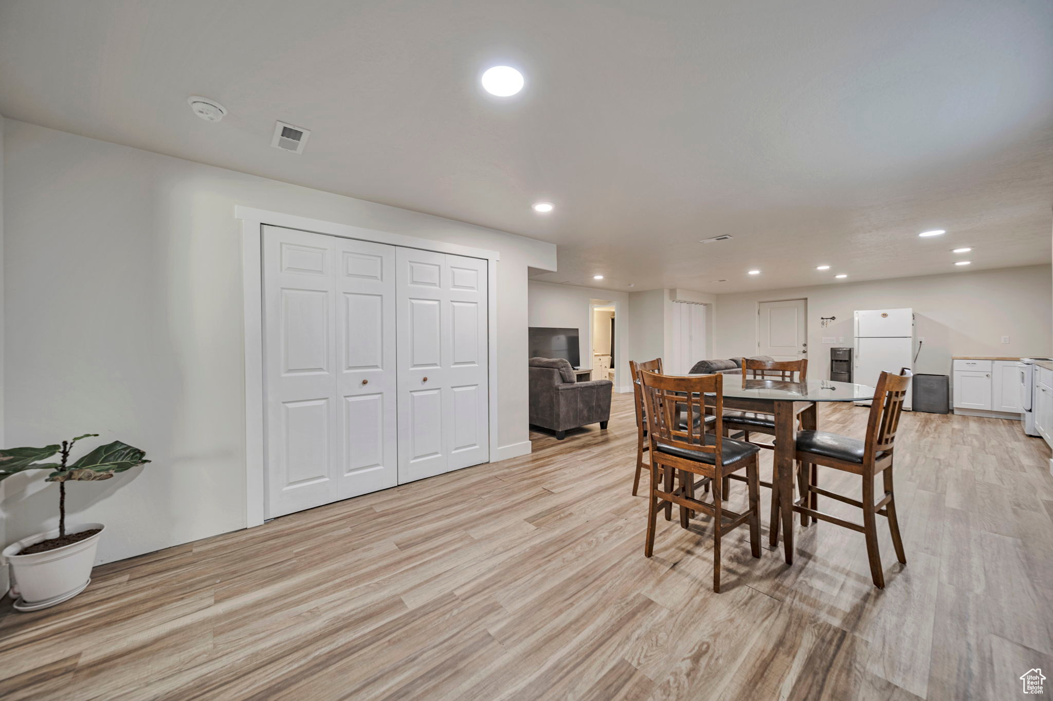 WELLS CROSSING SUB - Residential