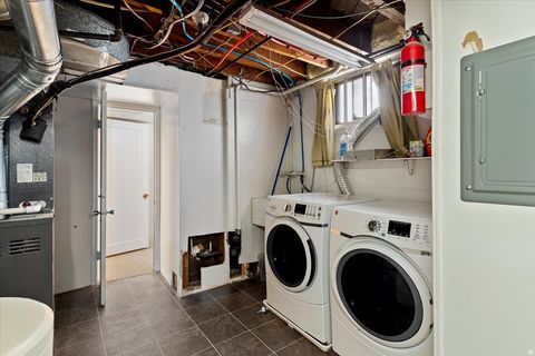 Tiny photo for 282 E 650 N, Bountiful, UT 84010 (MLS # 2147733)