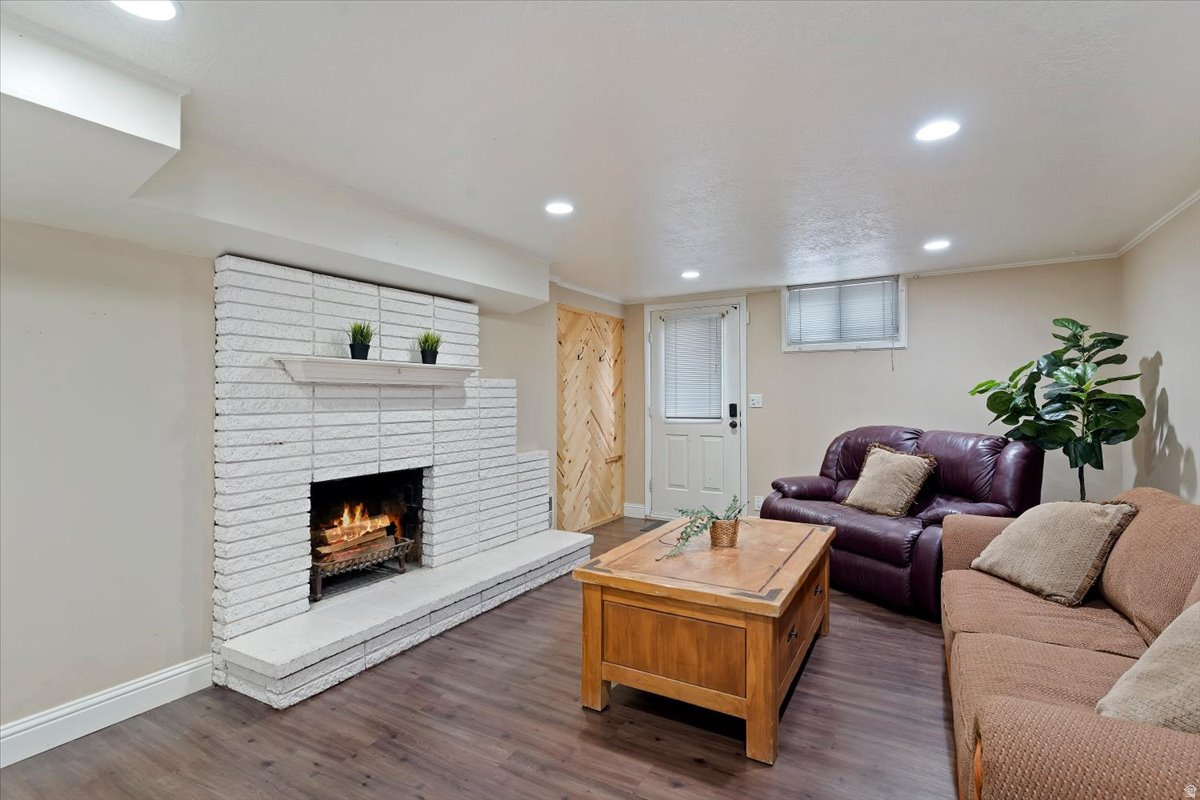 CHERRY PARK - Residential