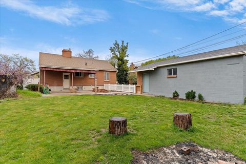 Tiny photo for 282 E 650 N, Bountiful, UT 84010 (MLS # 2147733)