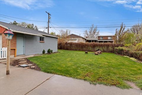 Tiny photo for 282 E 650 N, Bountiful, UT 84010 (MLS # 2147733)