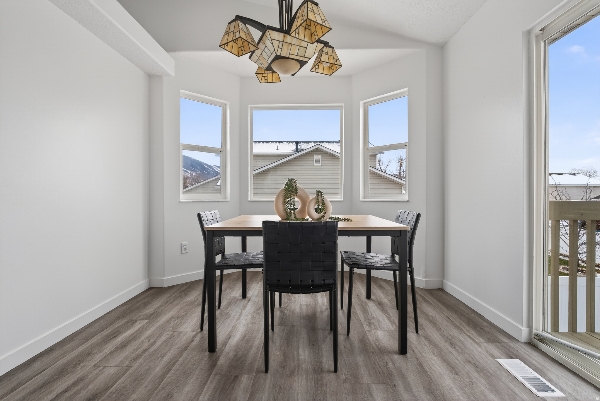 EASTLAND ESTATES - Residential