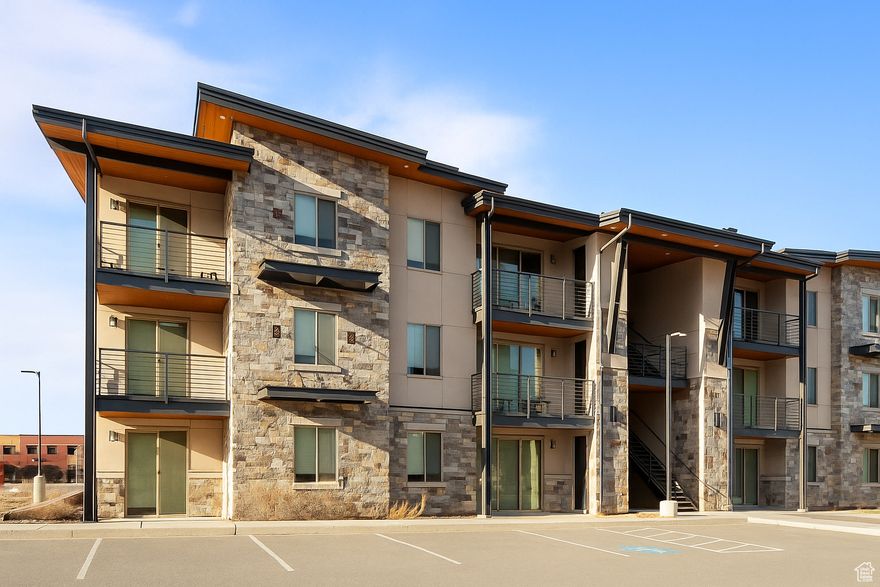 The best top floor, 3 bedroom 2.5 bath, corner unit in Sage Creek, offering peace, quiet, views, and elevator access.  A fully furnished vacation rental property, that feels like home. Tall vaulted ceilings, a gas fireplace, high end appliances, large laundry room, luxurious primary suite, and sleeping space for 14 people. Treat yourself to Moab's hospitality at the southern end of town.  Two Hot Tubs, a split style pool heated year round brings in the red rock decor, with a waterfall over one of the hot tubs.