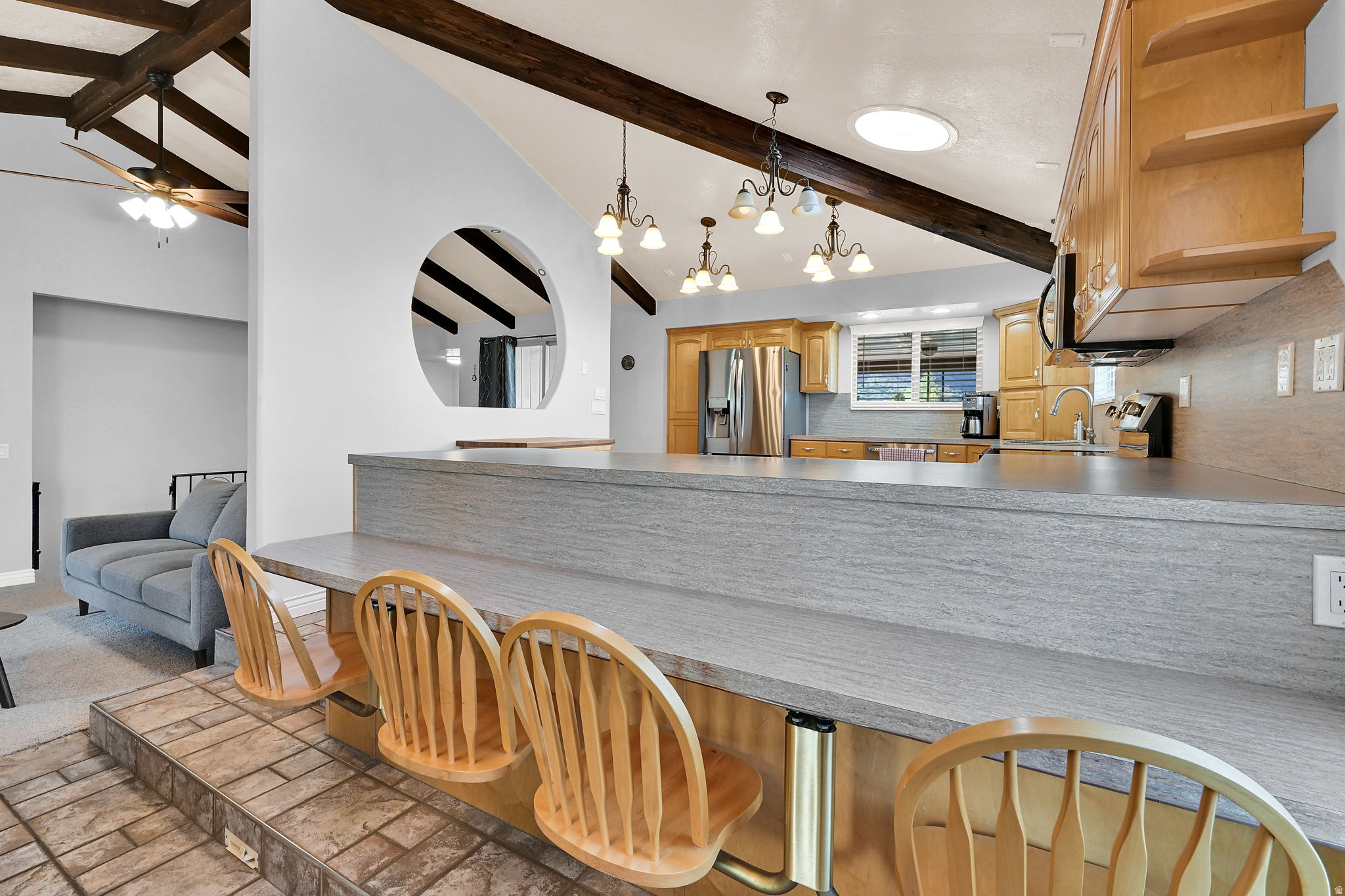 CAMARREN COVE ESTATE - Residential