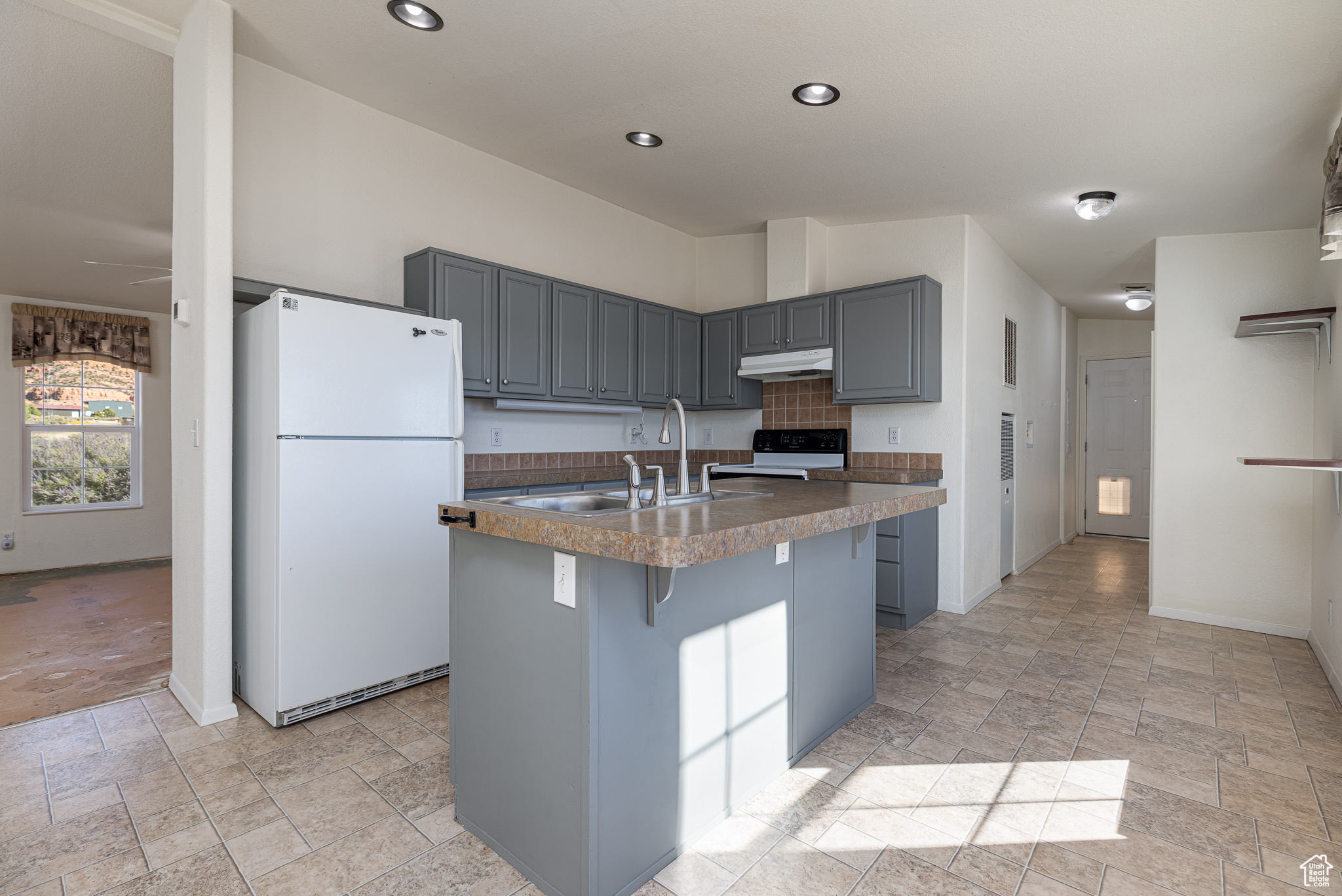 VERMILION CLIFF ESTATES - Residential