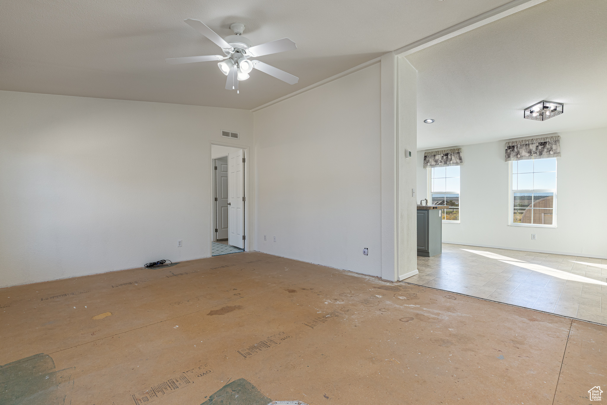 VERMILION CLIFF ESTATES - Residential