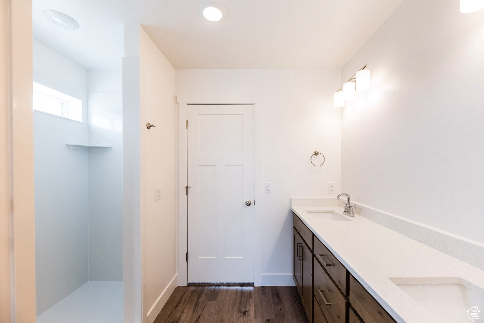 MOUNT STERLING FARMS - Residential