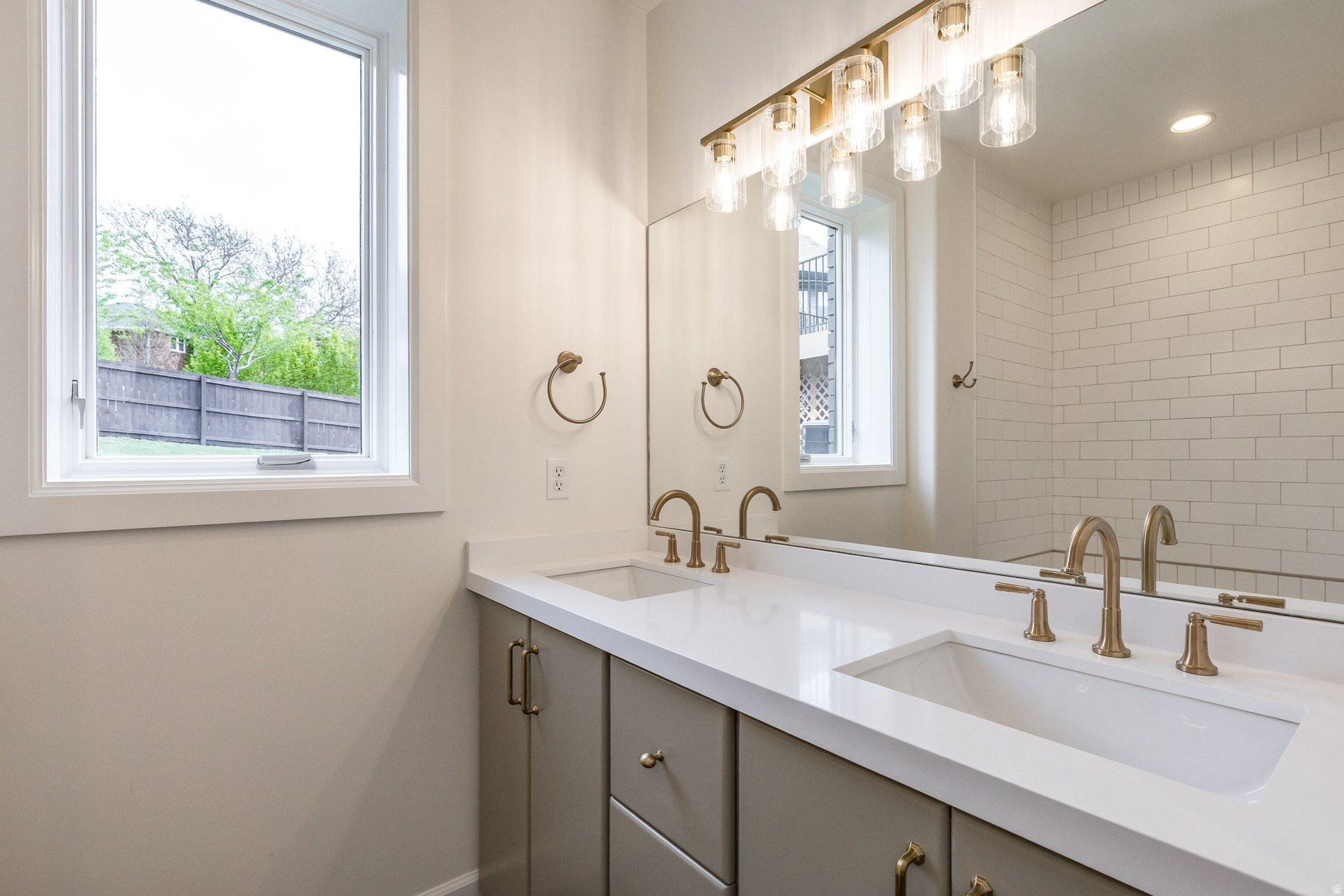 ENSIGN DOWNS PLAT D - Residential