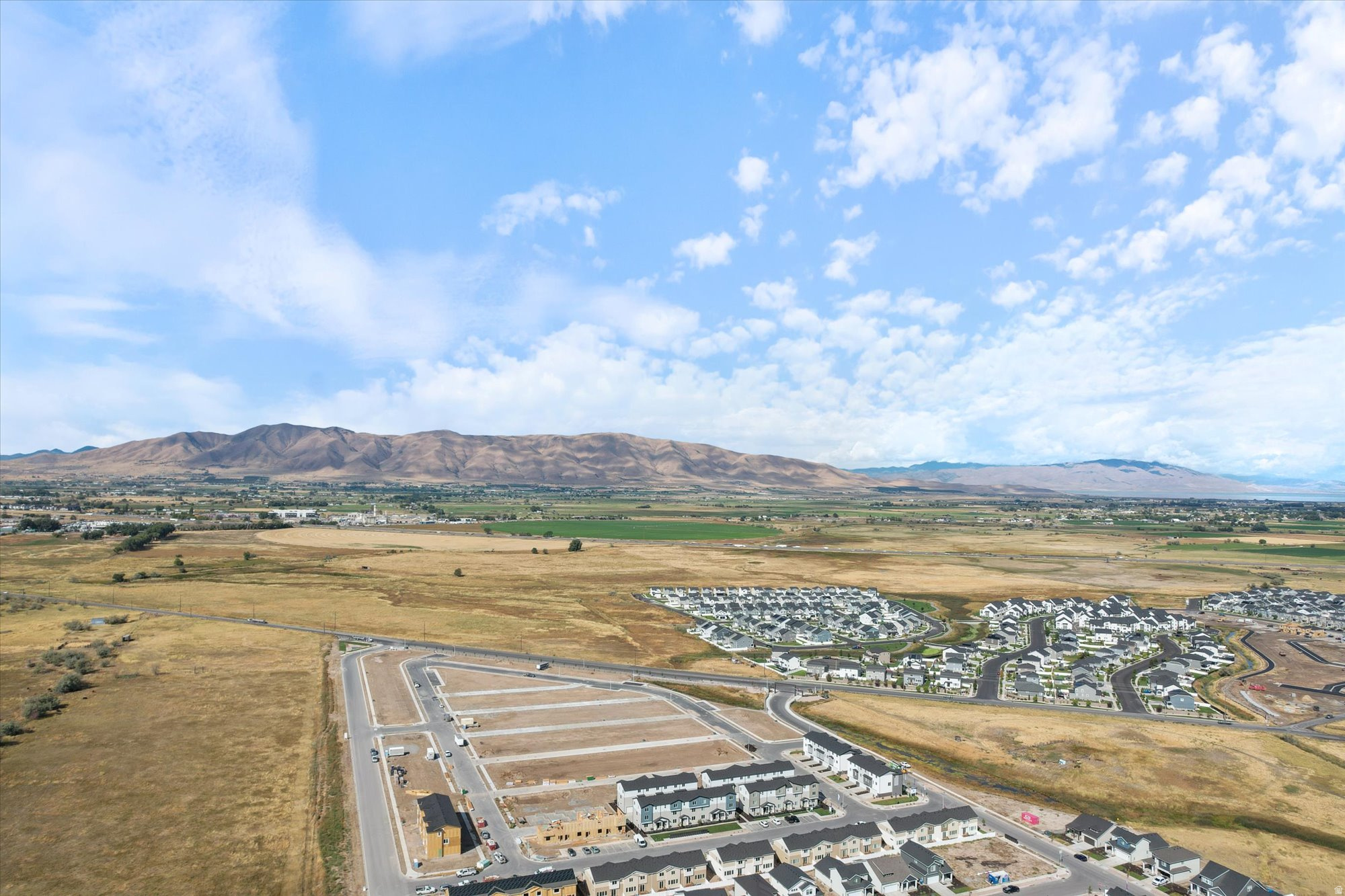 ARROWHEAD RANCH - Residential