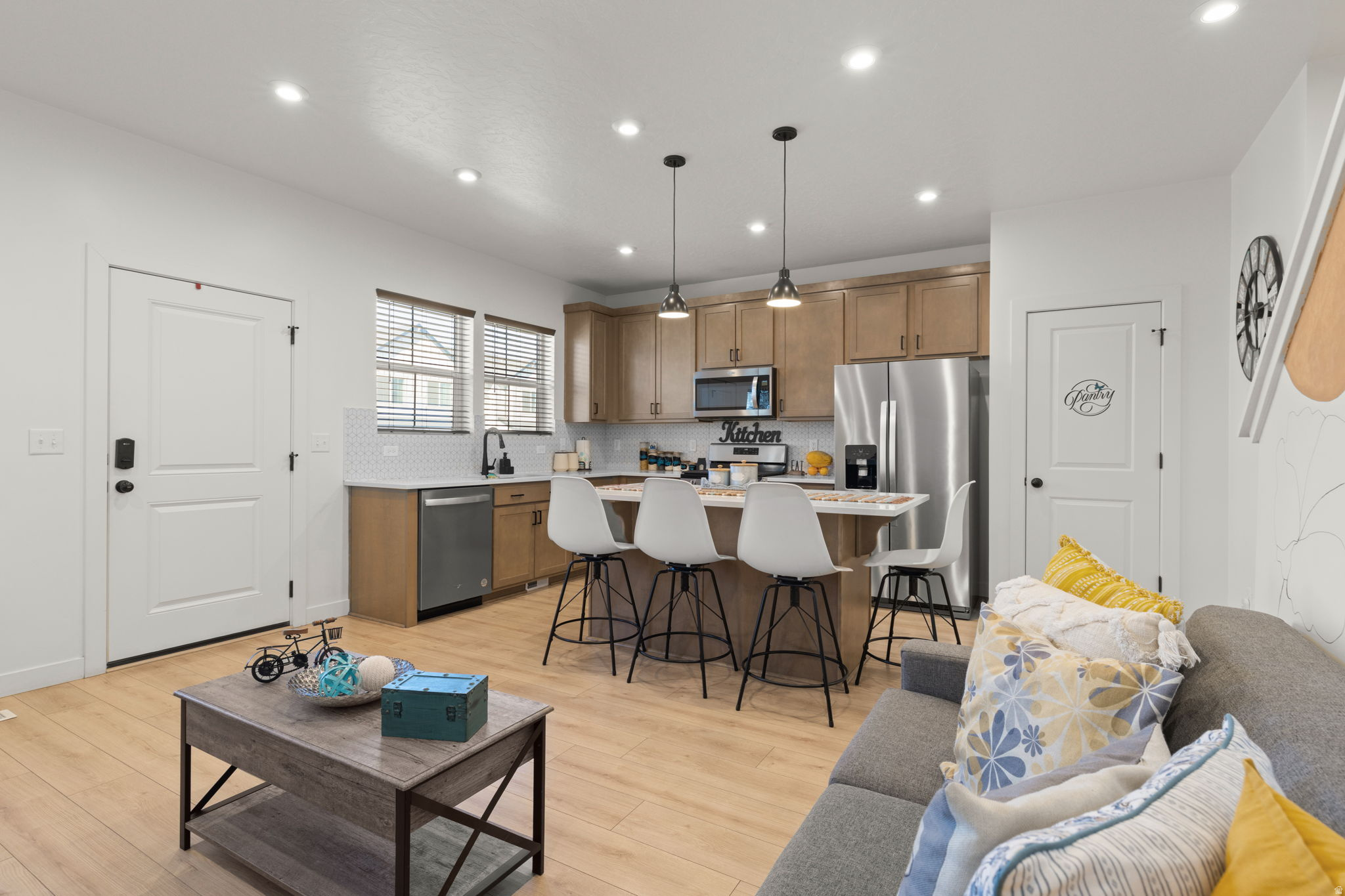 SCENIC MOUNTAIN - Residential