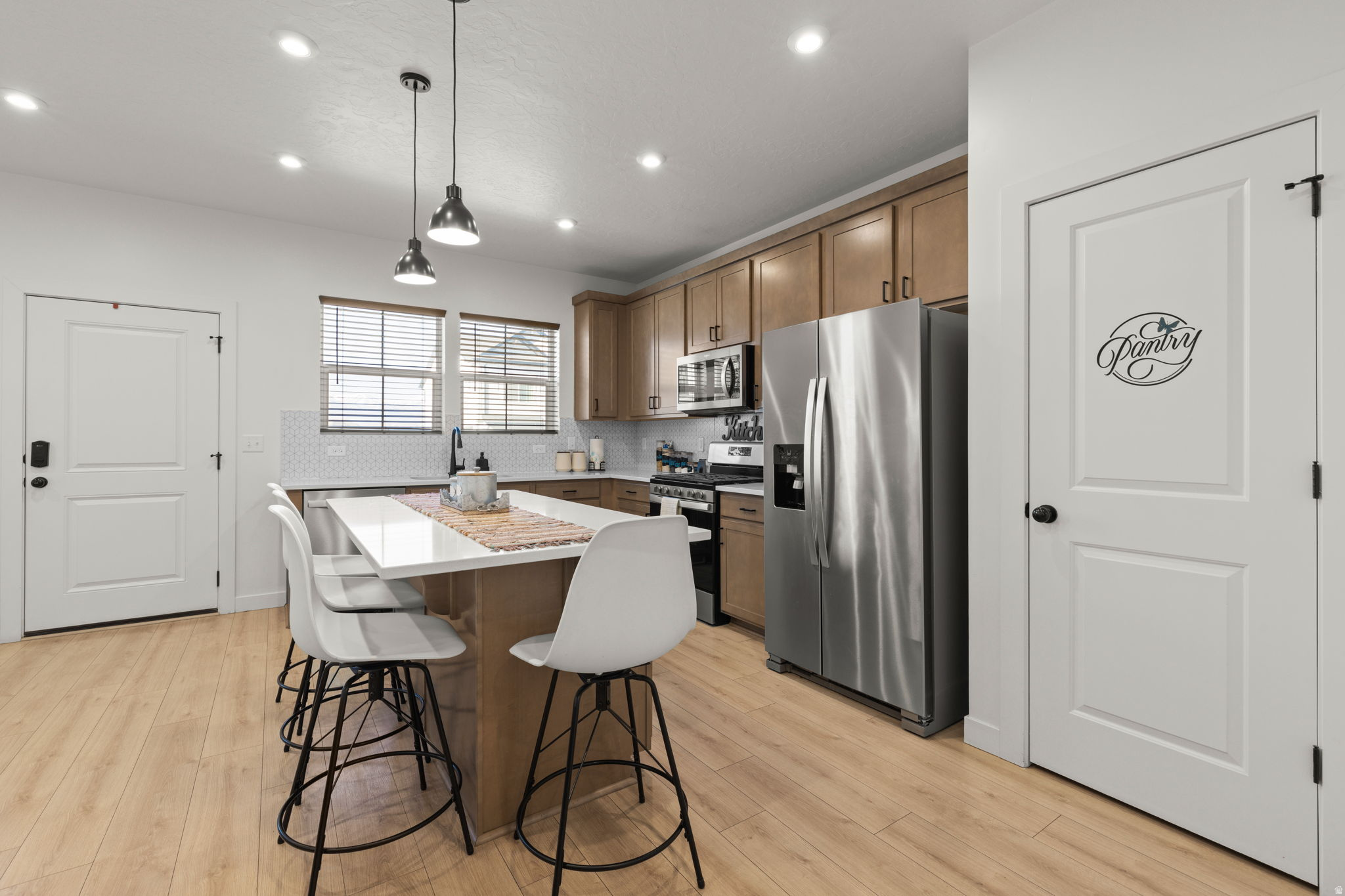 SCENIC MOUNTAIN - Residential