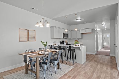 Tiny photo for 627 N EMERY LN, Vineyard, UT 84059 (MLS # 2145961)