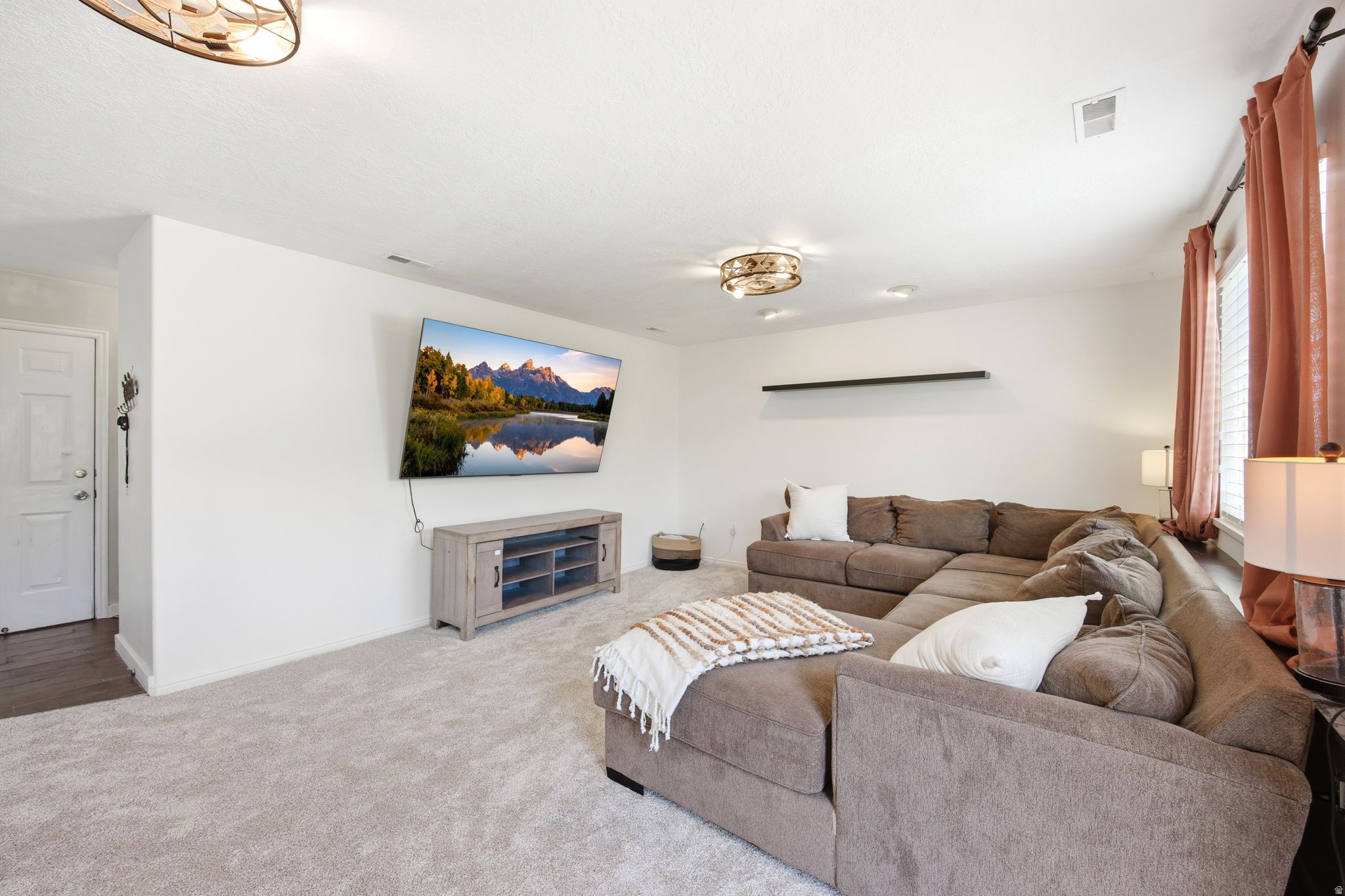 FREMONT ESTATES - Residential
