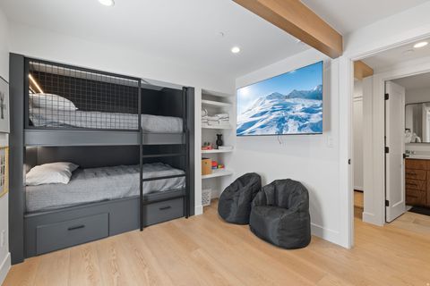 Tiny photo for 301 ONTARIO AVE, Park City, UT 84060 (MLS # 2139157)