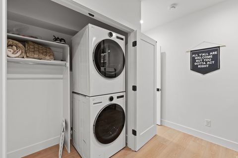 Tiny photo for 301 ONTARIO AVE, Park City, UT 84060 (MLS # 2139157)