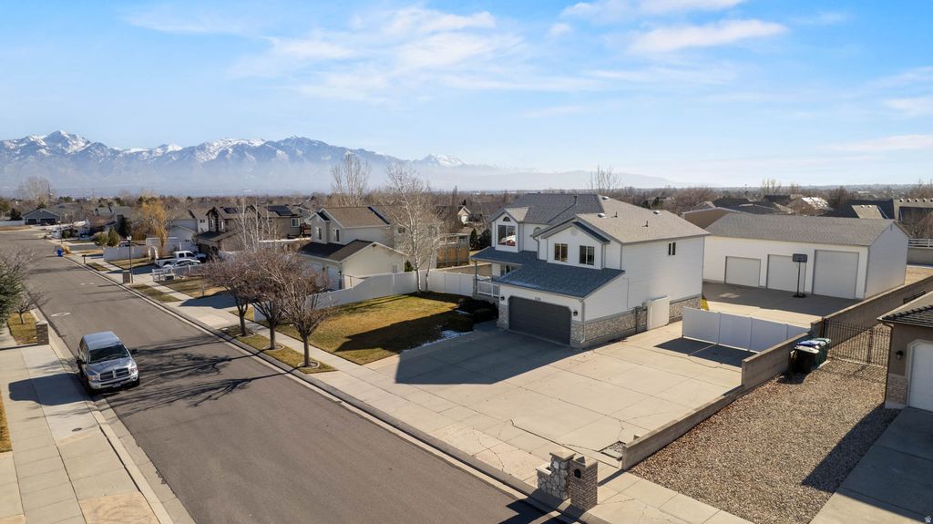 Photo of 5339 WEST LEGACY HILL DR W, West Jordan, UT 84081 (MLS # 2132557)