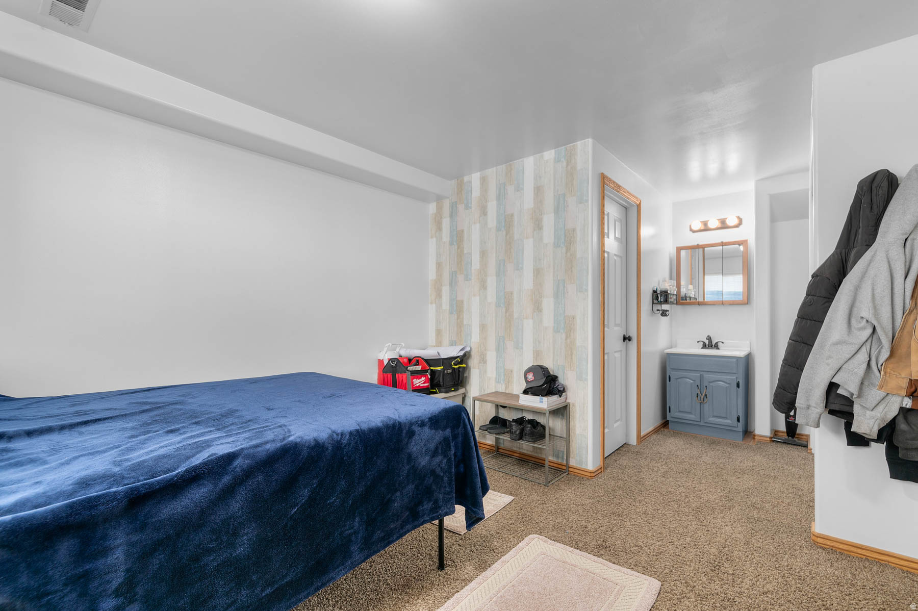 SHADOW MOUNTAIN - Residential