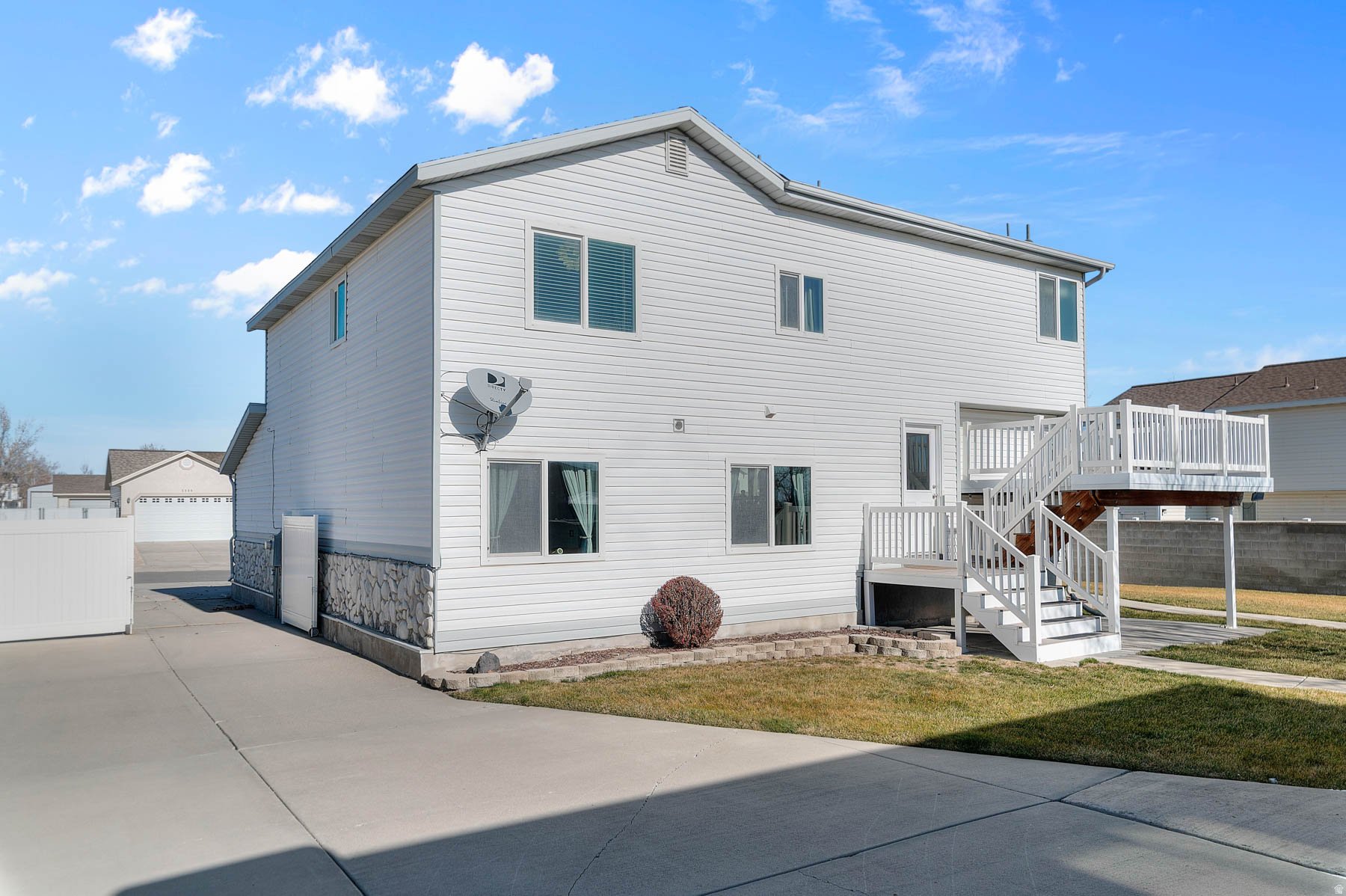 SHADOW MOUNTAIN - Residential