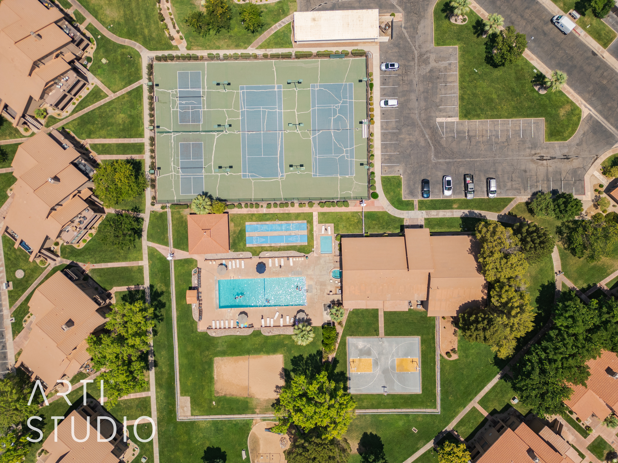 SPORTS VILLAGE 1 - Residential