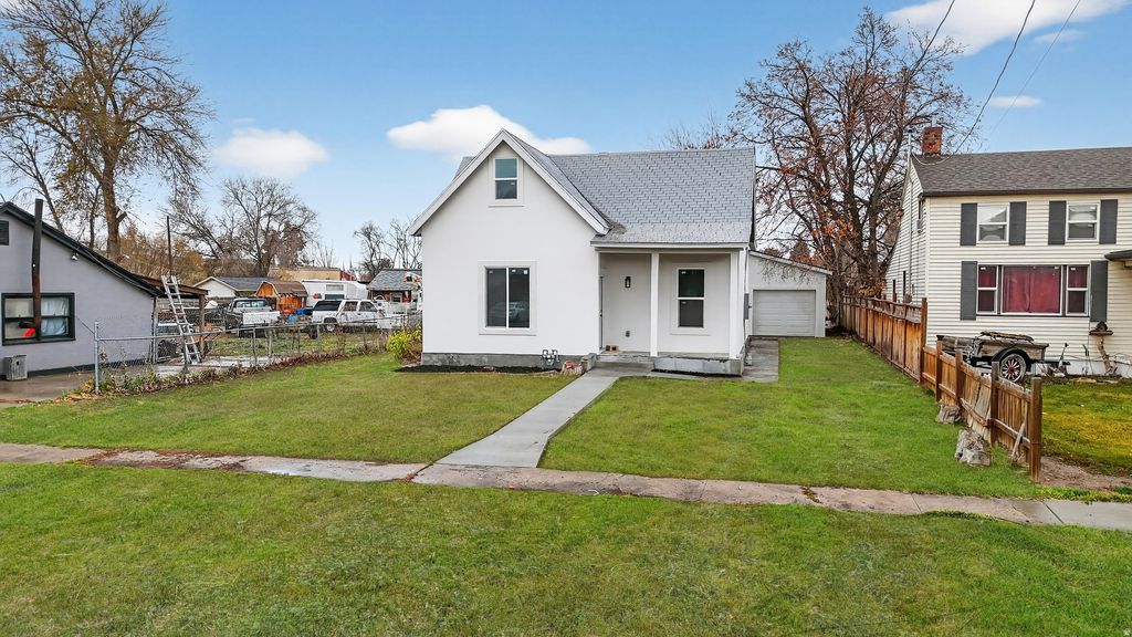 Photo of 185 E CENTER ST, Nephi, UT 84648 (MLS # 2124018)