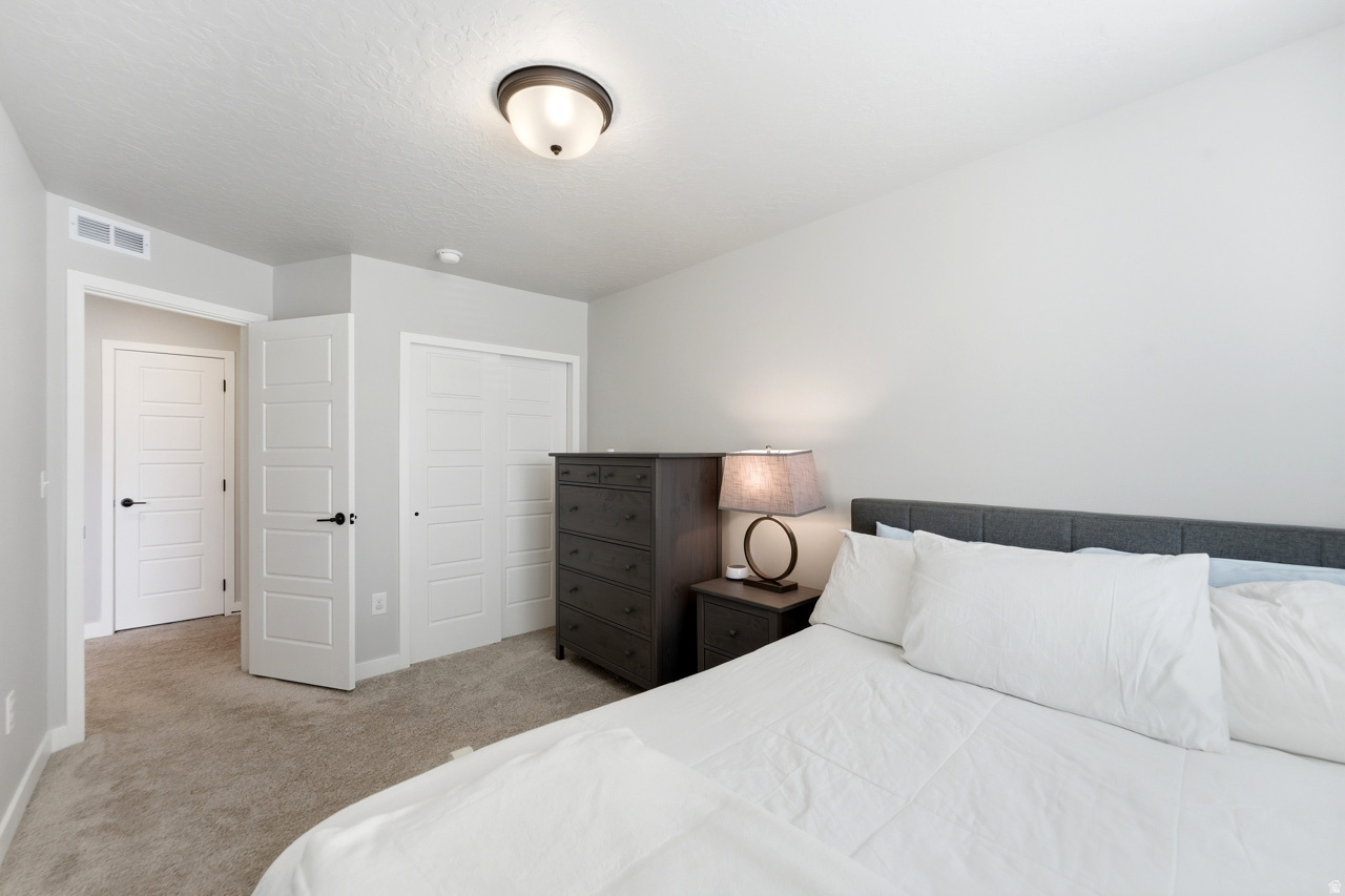 HOLBROOK FARMS - Residential