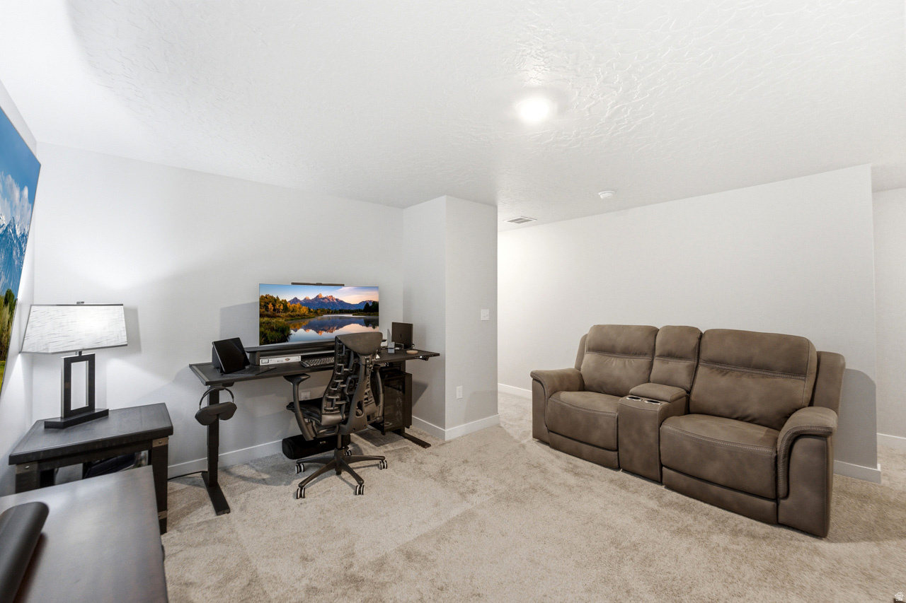 HOLBROOK FARMS - Residential