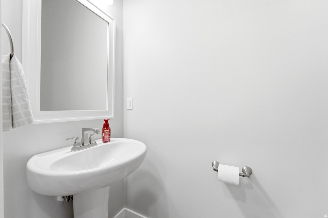 HOLBROOK FARMS - Residential