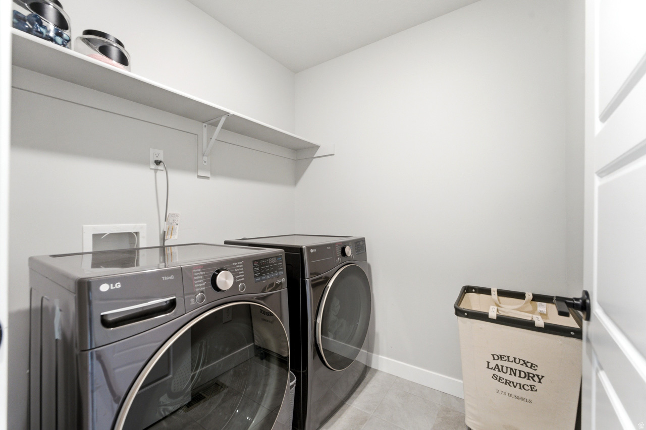 HOLBROOK FARMS - Residential