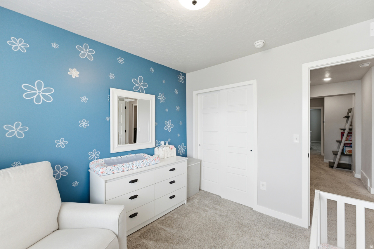 HOLBROOK FARMS - Residential