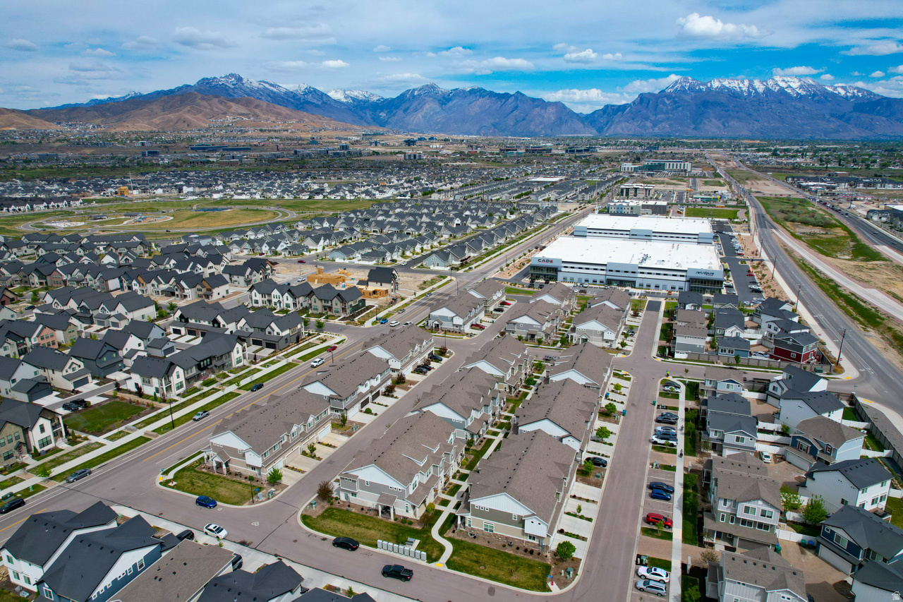 HOLBROOK FARMS - Residential