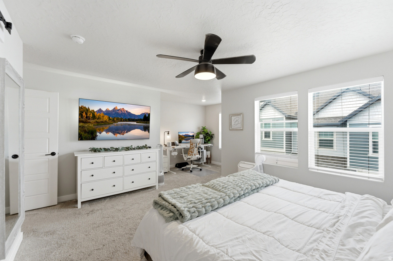 HOLBROOK FARMS - Residential