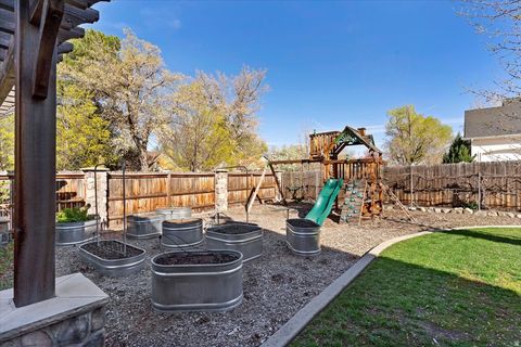 Tiny photo for 42 W CENTER ST, Kaysville, UT 84037 (MLS # 2147149)